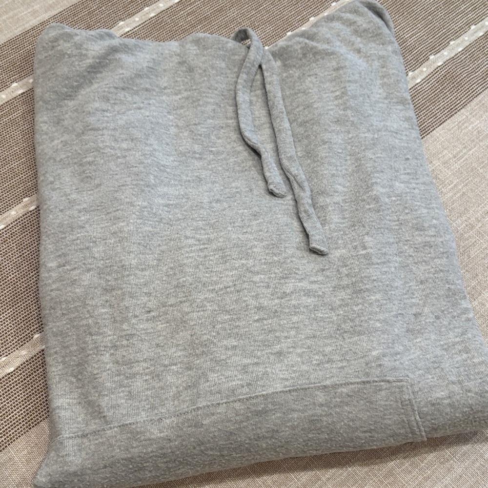 ALO Yoga Gray Women's Zip Up Sweater